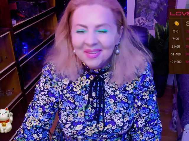 Delicecatmyau live cam on BongaCams