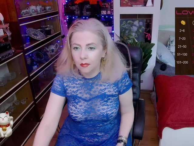 Delicecatmyau live cam on BongaCams