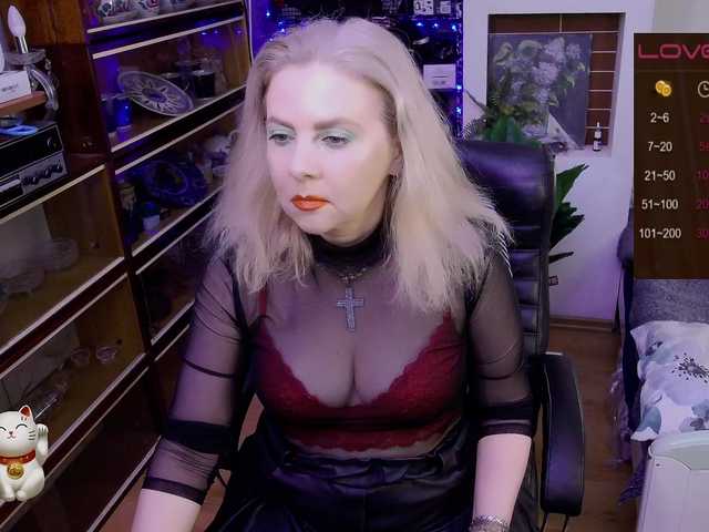 Delicecatmyau live webcam show