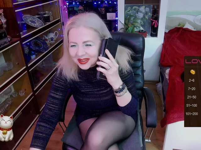 Delicecatmyau live cam on BongaCams