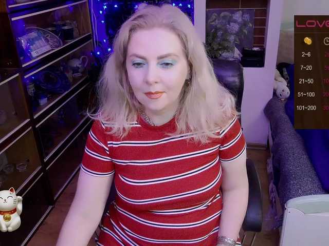 Delicecatmyau live cam on BongaCams