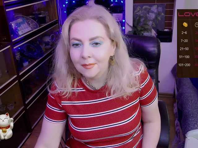 Delicecatmyau live cam on BongaCams