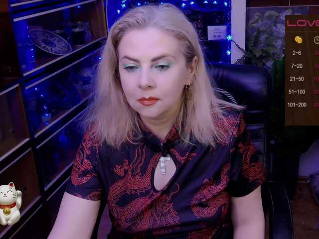Delicecatmyau live cam on BongaCams