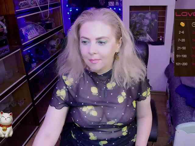 Delicecatmyau webcam