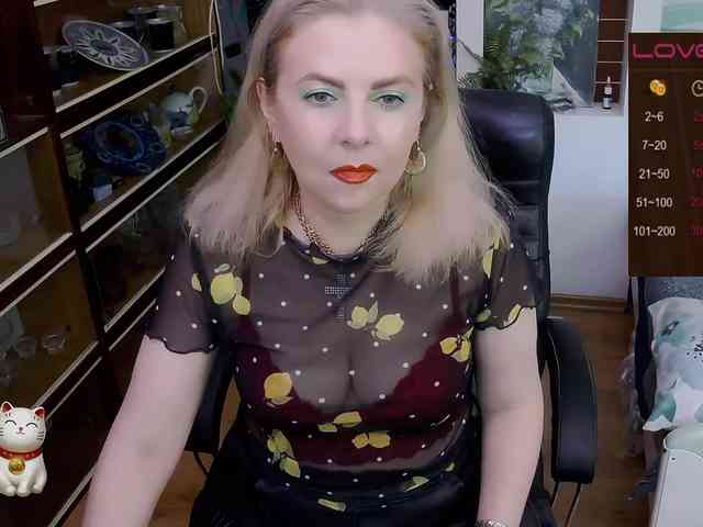 Delicecatmyau webcam