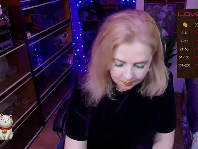 Delicecatmyau webcam