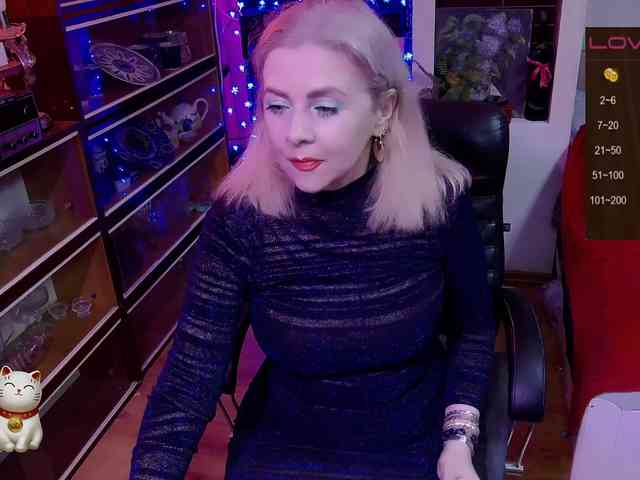 Delicecatmyau webcam