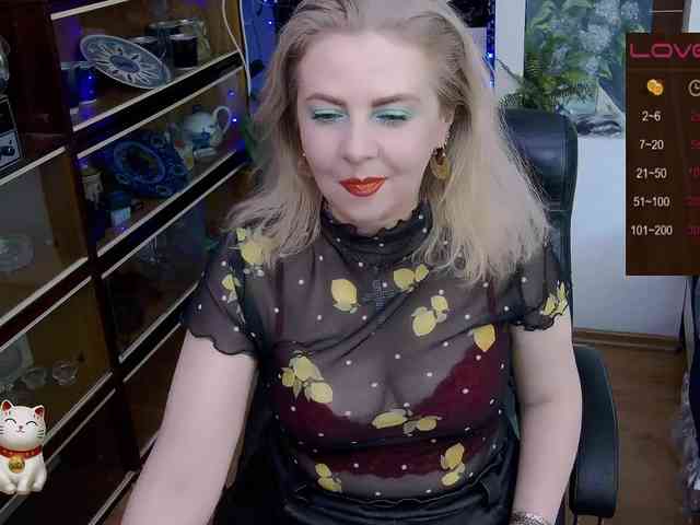 Delicecatmyau webcam