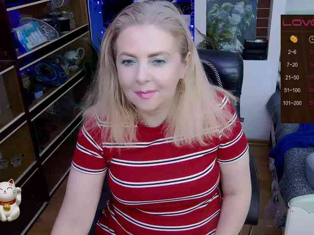 Delicecatmyau webcam