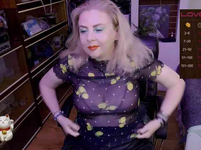 Delicecatmyau webcam