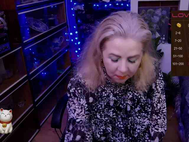 Delicecatmyau webcam