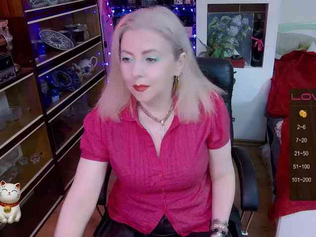 Delicecatmyau webcam