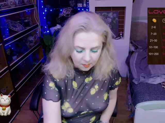 Delicecatmyau webcam