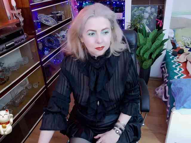 Delicecatmyau webcam