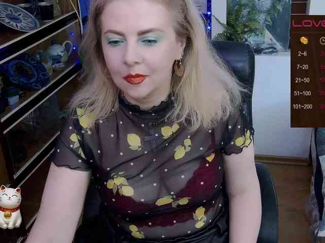 Delicecatmyau webcam