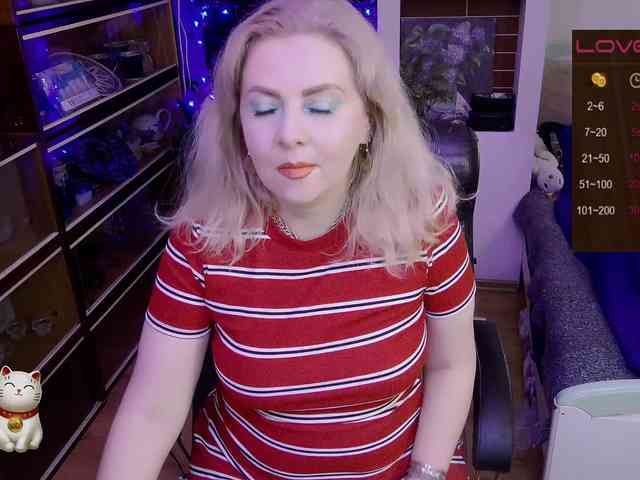 Delicecatmyau webcam