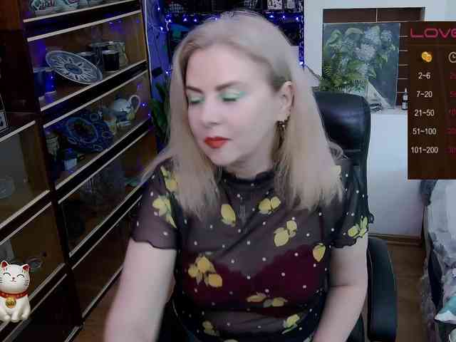 Delicecatmyau webcam