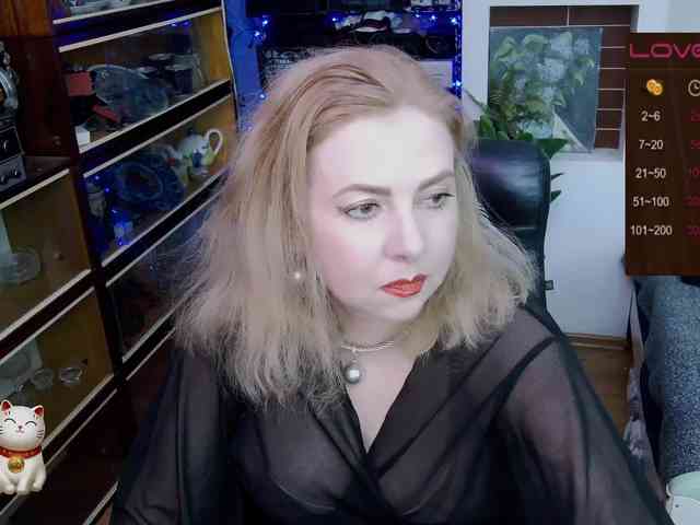 Delicecatmyau webcam