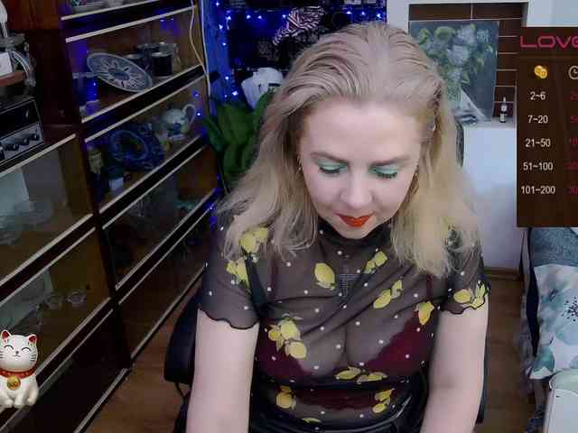 Delicecatmyau webcam