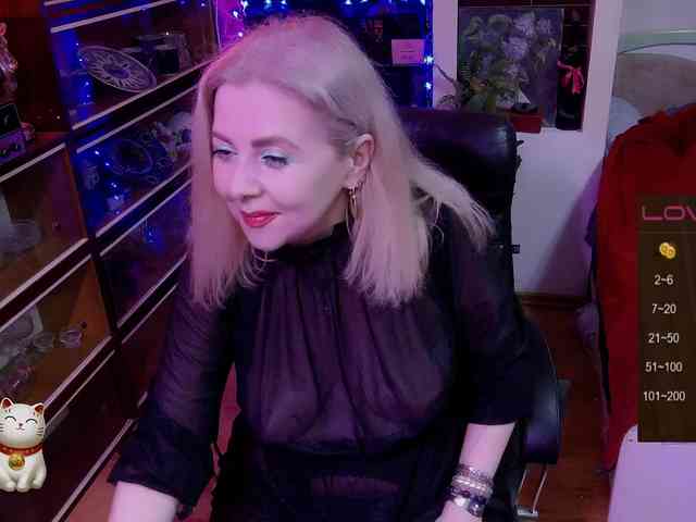Delicecatmyau webcam