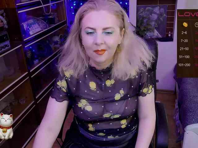 Delicecatmyau webcam