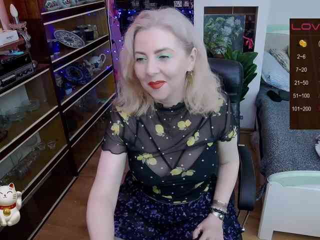 Delicecatmyau webcam