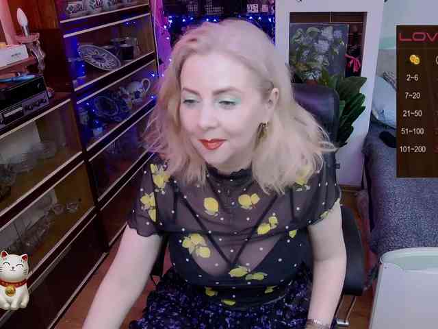 Delicecatmyau webcam