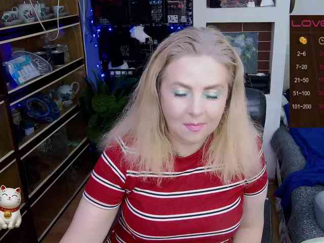 Delicecatmyau webcam