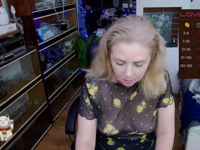 Delicecatmyau webcam