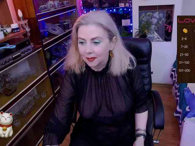 Delicecatmyau webcam