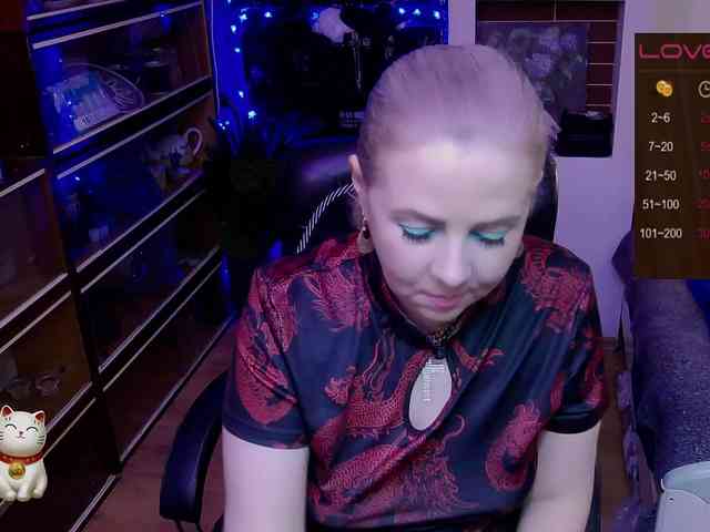 Delicecatmyau Live Webcam on BongaCams