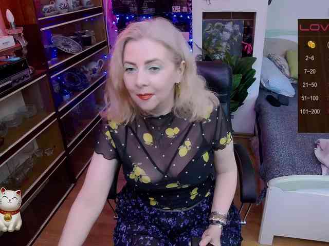 Delicecatmyau webcam