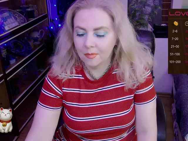 Delicecatmyau webcam