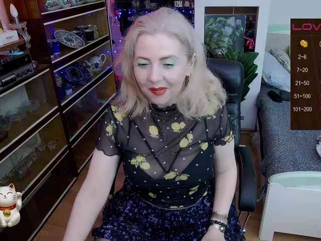 Delicecatmyau webcam