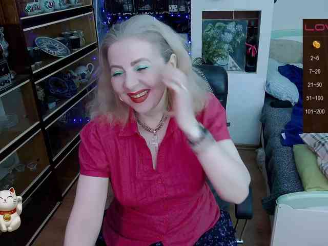 Delicecatmyau webcam