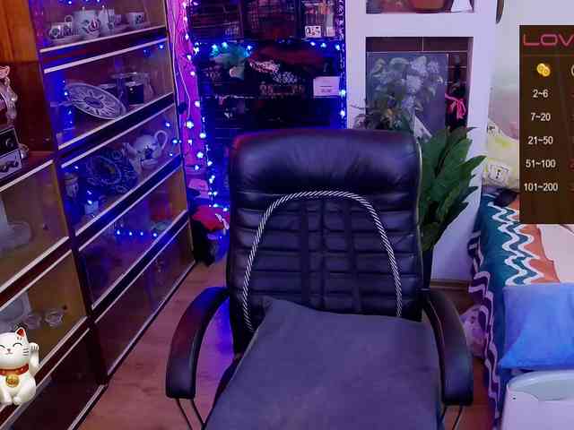 Delicecatmyau webcam