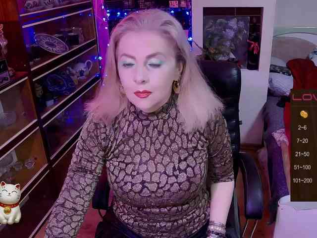 Delicecatmyau webcam