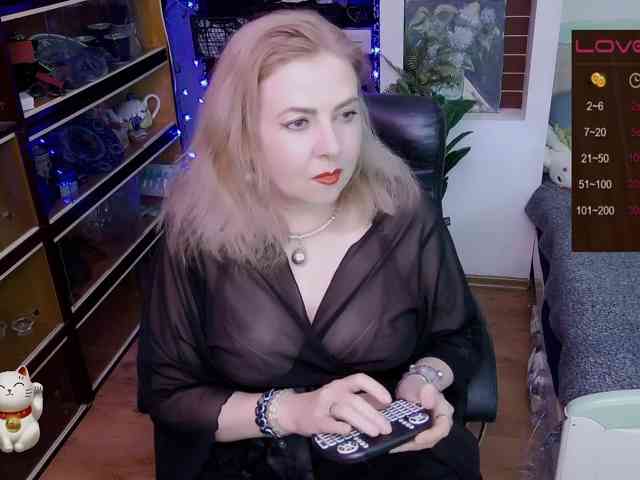 Delicecatmyau webcam