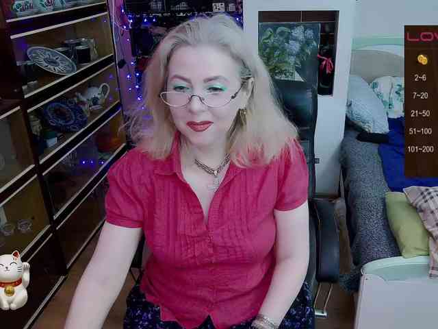 Delicecatmyau webcam