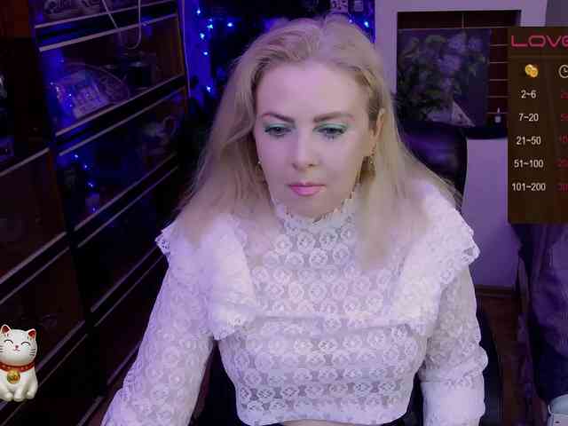 Delicecatmyau webcam