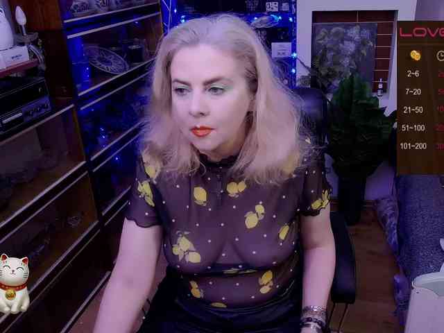 Delicecatmyau webcam