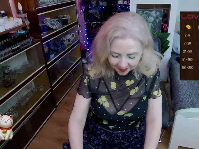 Delicecatmyau webcam