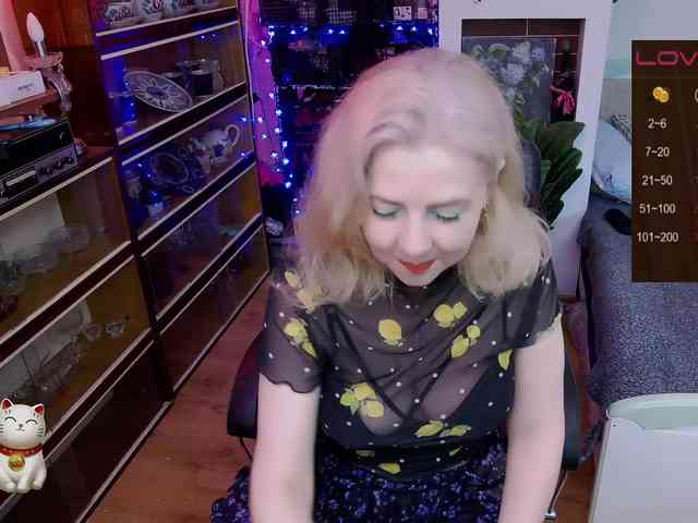 Delicecatmyau webcam