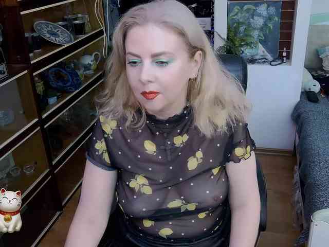 Delicecatmyau webcam