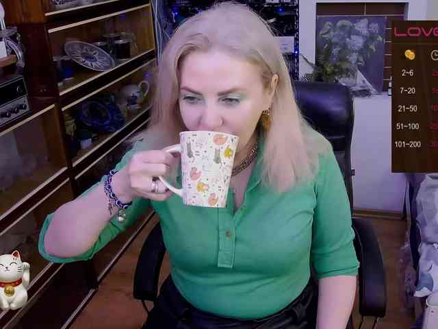 Delicecatmyau webcam
