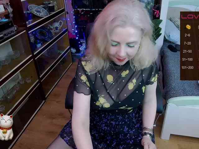 Delicecatmyau webcam