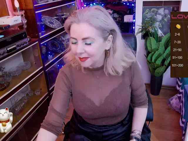 Delicecatmyau webcam