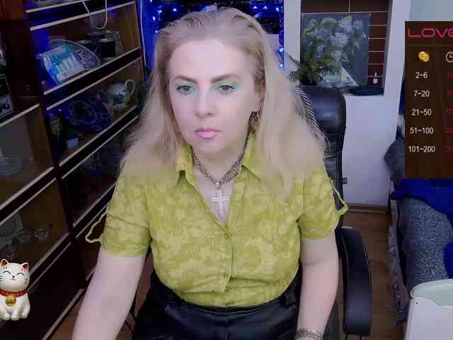 Delicecatmyau webcam