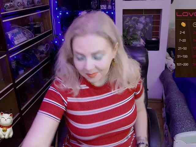 Delicecatmyau webcam