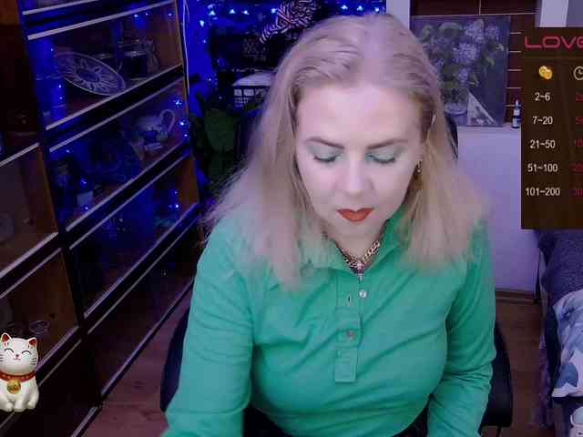 Delicecatmyau webcam